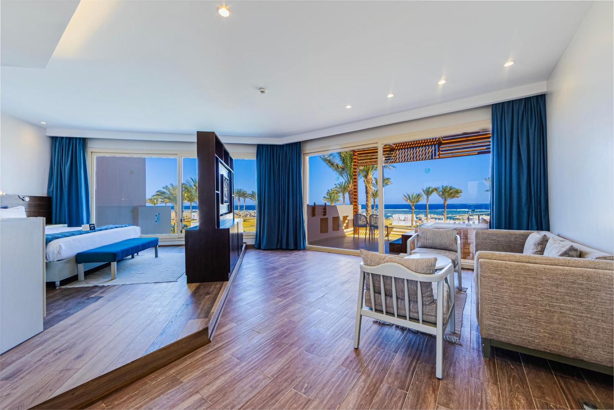 Sataya Resort Marsa Alam מראה חיצוני תמונה Suite at the Hilton Sharm El Sheikh
