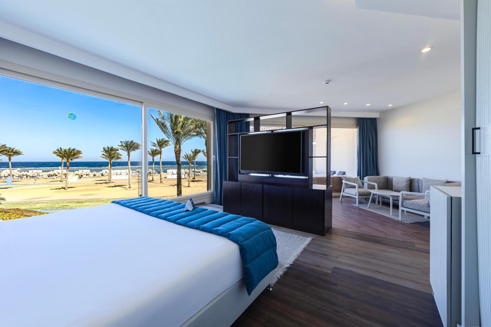 Sataya Resort Marsa Alam מראה חיצוני תמונה A room at the Hilton Tel Aviv